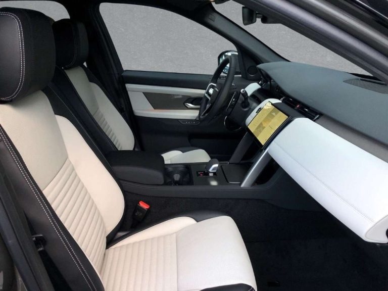 Land Rover Discovery Sport P300e Dynamic SE - photo 7