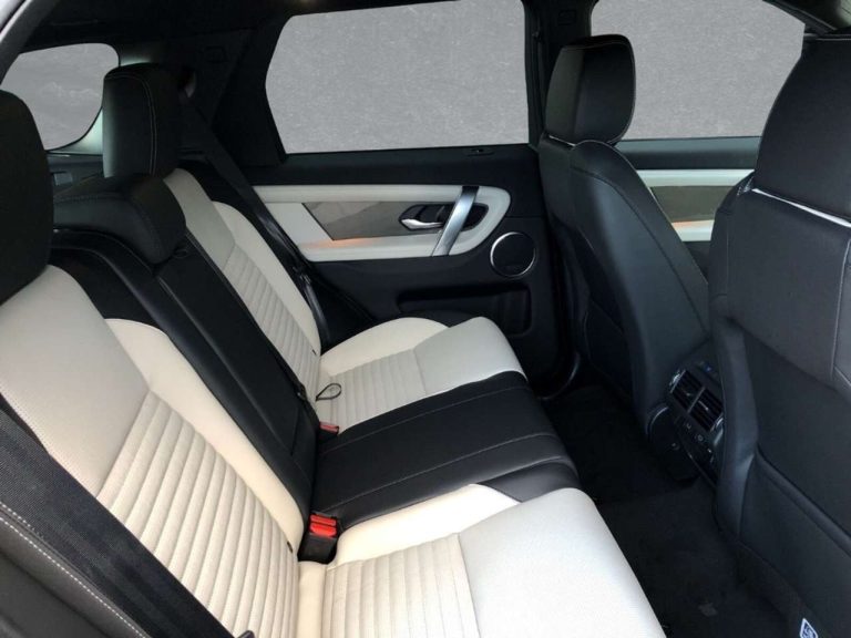 Land Rover Discovery Sport P300e Dynamic SE - photo 8