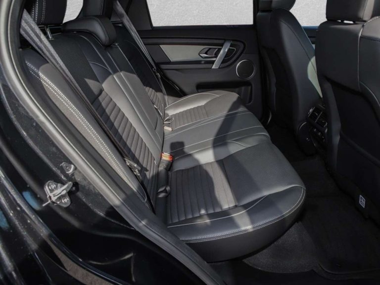 Land Rover Discovery Sport P270e Dynamic SE - photo 11
