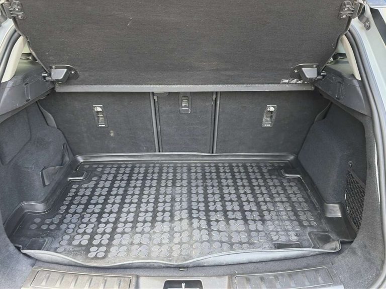 Land Rover Range Rover Evoque P300e S - photo 6