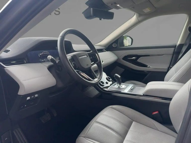 Land Rover Range Rover Evoque P300e SE - photo 8