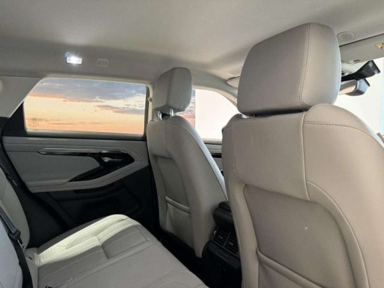 Land Rover Range Rover Evoque P300e S - photo 9