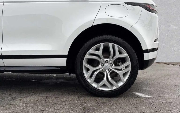 Land Rover Range Rover Evoque P300e R-Dynamic SE - photo 9