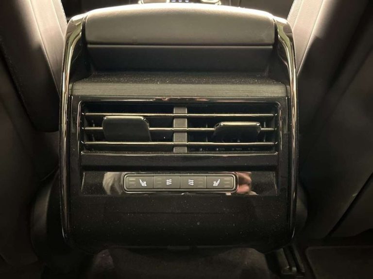 Land Rover Range Rover Sport P440e SE - photo 18