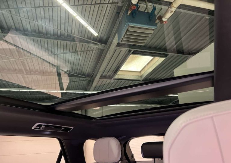 Land Rover Range Rover Sport P440e Dynamic SE - photo 10