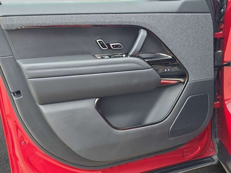 Land Rover Range Rover Sport P550e Autobiography - photo 14