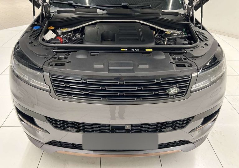 Land Rover Range Rover Sport P440e Dynamic SE - photo 16