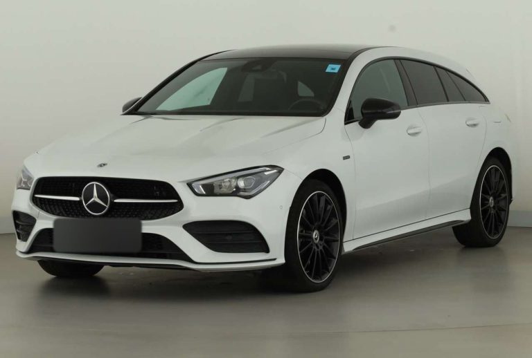 Mercedes-Benz CLA 250 e Shooting Brake Edition AMG