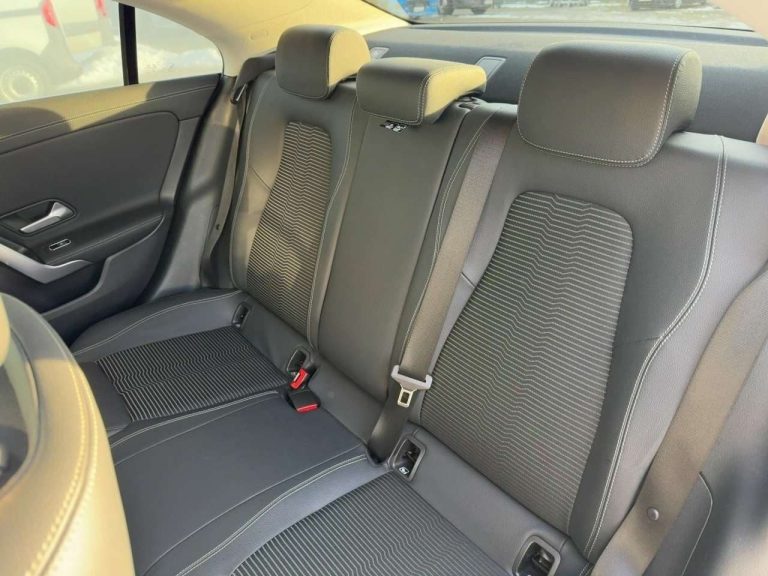 Mercedes-Benz CLA 250 e Coupé Progressive - photo 10