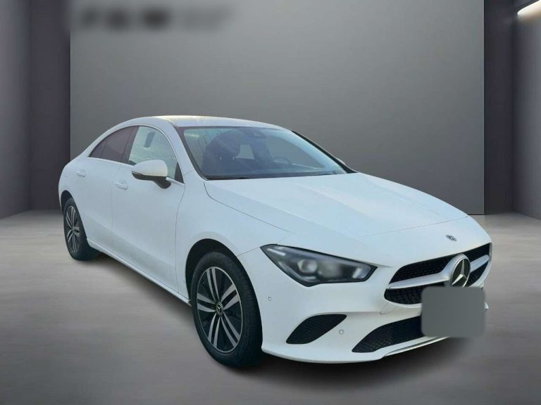 Mercedes-Benz CLA 250 e Coupé Progressive - photo 3