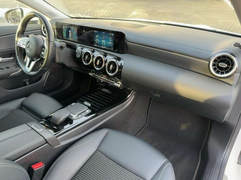 Mercedes-Benz CLA 250 e Coupé Progressive - photo 7