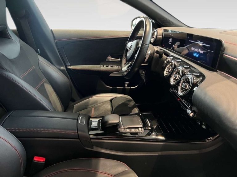 Mercedes-Benz CLA Shooting Brake 250 e AMG Line - photo 9