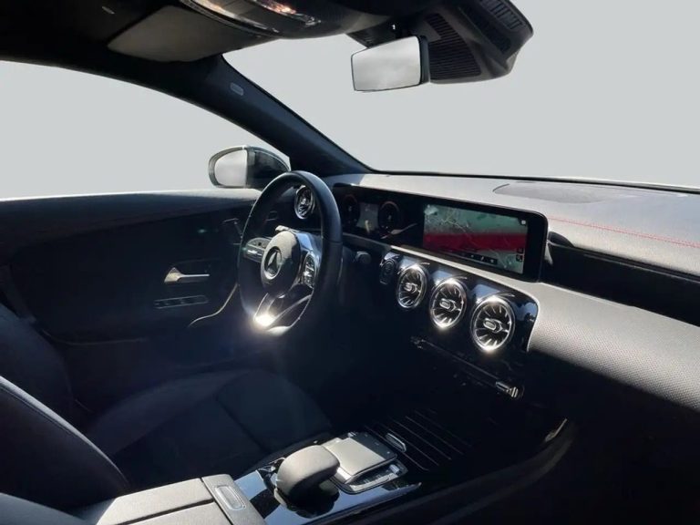 Mercedes-Benz CLA 250 e - photo 15