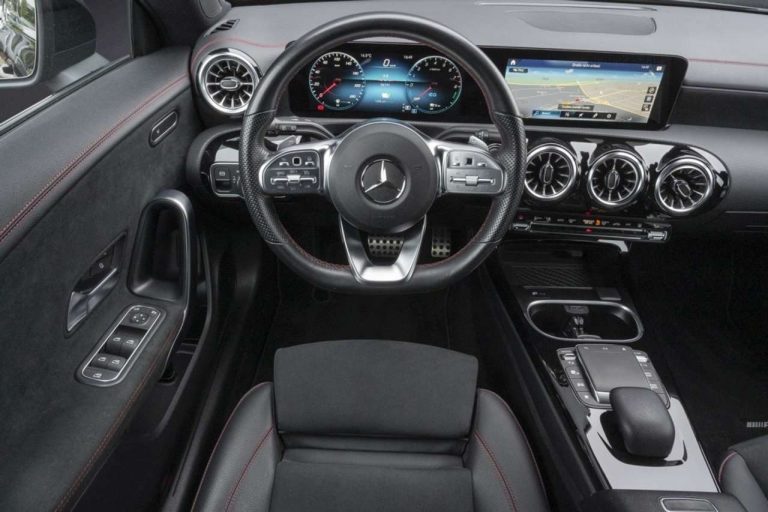 Mercedes-Benz CLA 250 e Shooting Brake AMG Line - photo 6