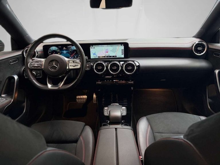 Mercedes-Benz CLA Shooting Brake CLA 180 AMG Line - photo 5