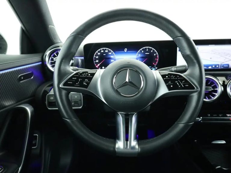 Mercedes-Benz CLA 250 4MATIC Shooting Brake - photo 11