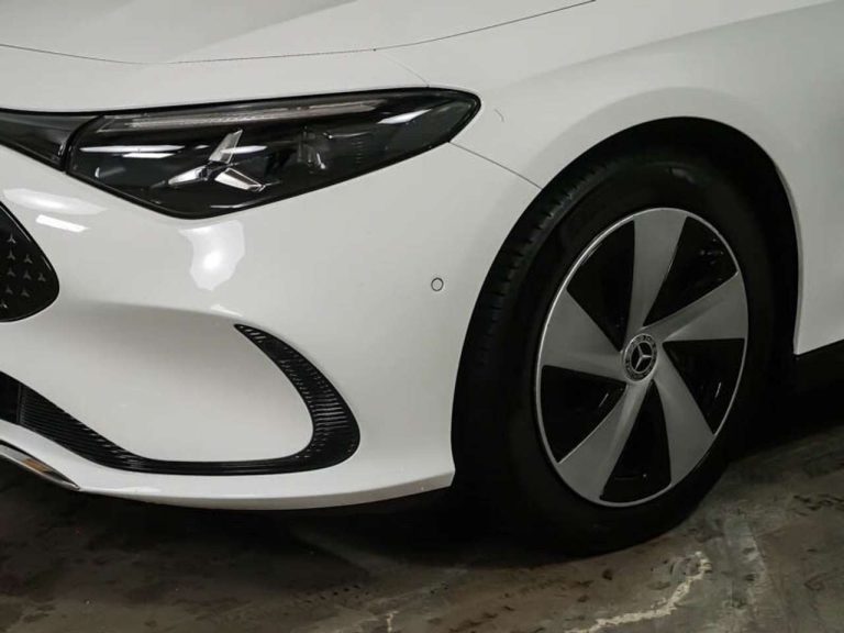 Mercedes-Benz CLA 250+ Progressive - photo 3