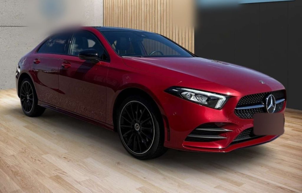 Mercedes-Benz Classe A 250 e Berline AMG Line Night