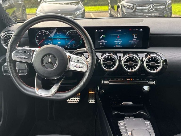 Mercedes-Benz Classe A 250 e AMG Line - photo 8
