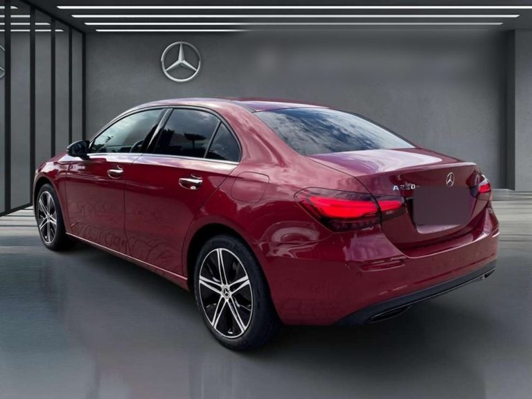 Mercedes-Benz Classe A 250 e Berline - photo 2