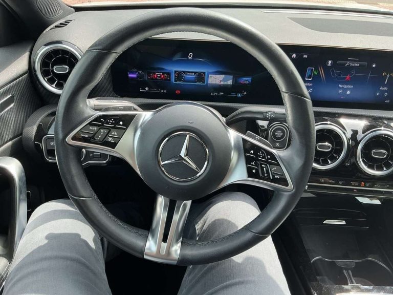 Mercedes-Benz Classe A 180 Berline Progressive - photo 11