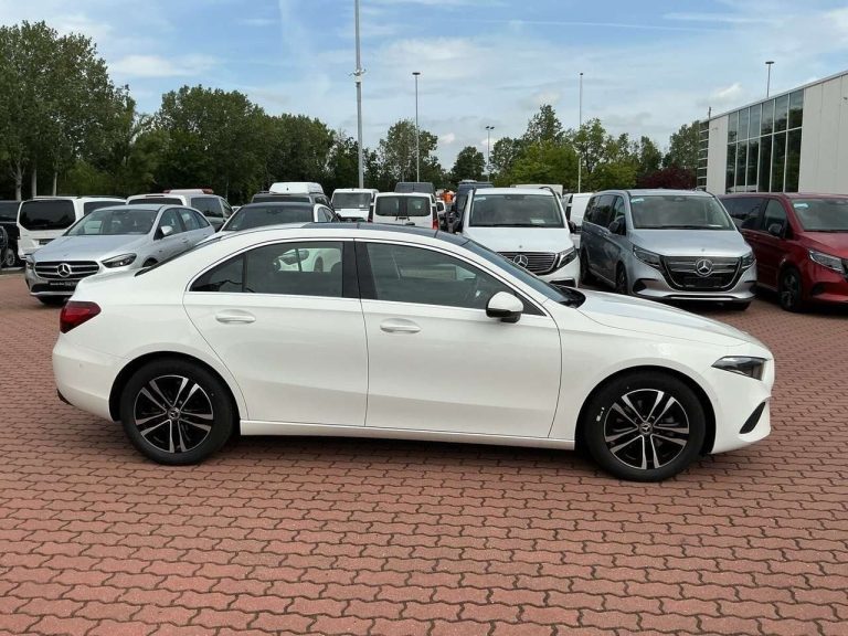 Mercedes-Benz Classe A 180 Berline Progressive - photo 5