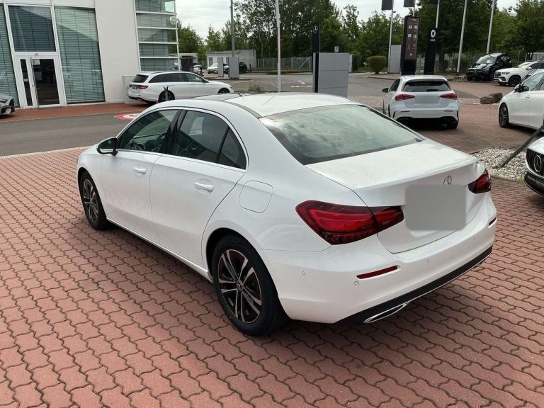 Mercedes-Benz Classe A 180 Berline Progressive - photo 7