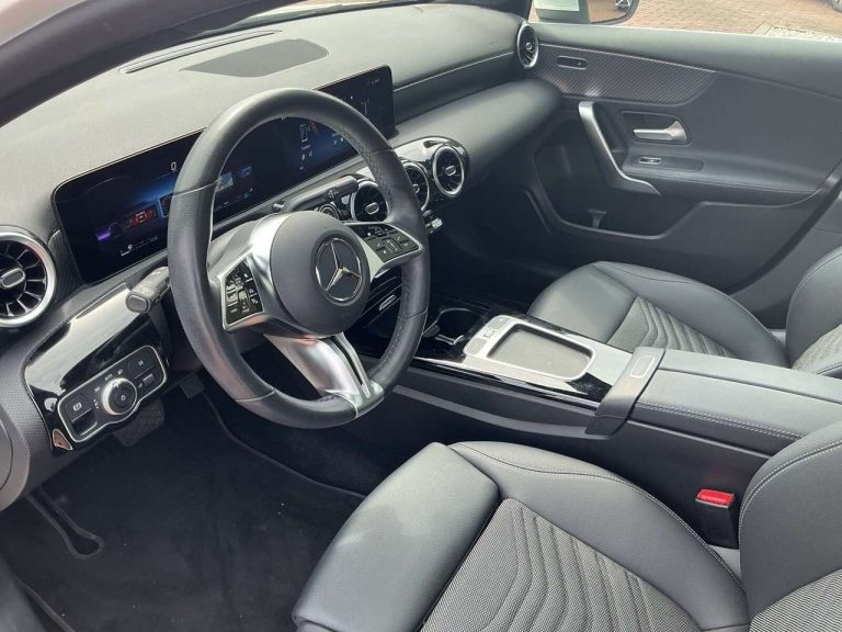 Mercedes-Benz Classe A 180 Berline Progressive - photo 8