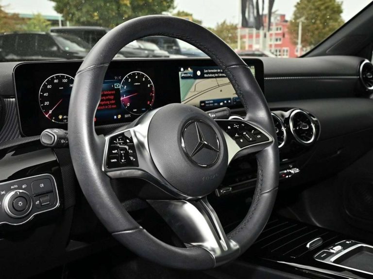 Mercedes-Benz Classe A 200 Progressive - photo 14