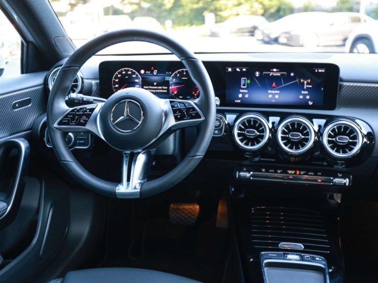 Mercedes-Benz Classe A 200 Progressive Advanced - photo 4