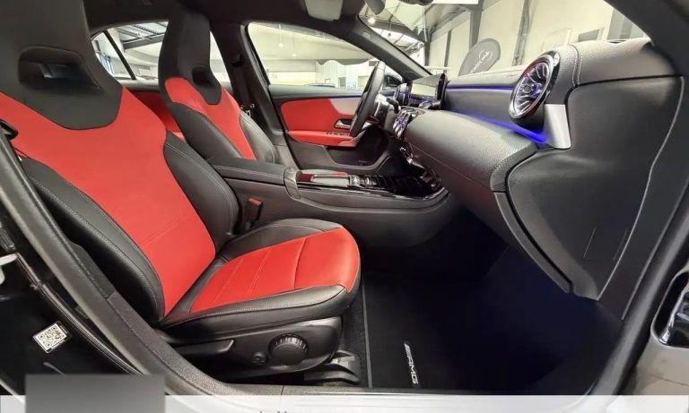 Mercedes-Benz Classe A 180 AMG Line - photo 10