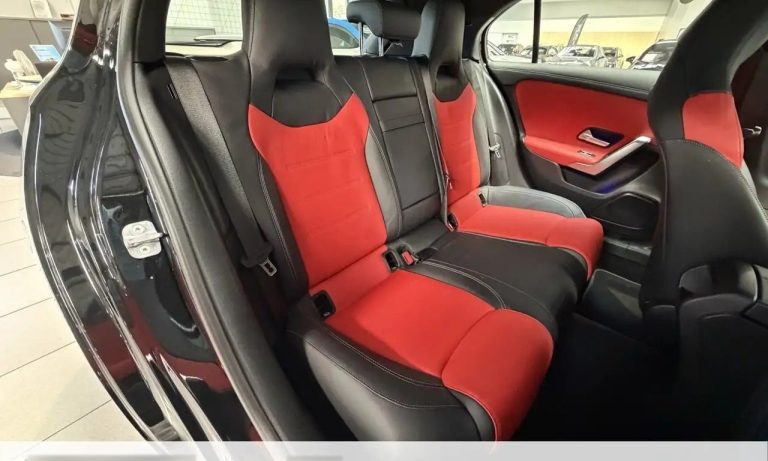 Mercedes-Benz Classe A 180 AMG Line - photo 12
