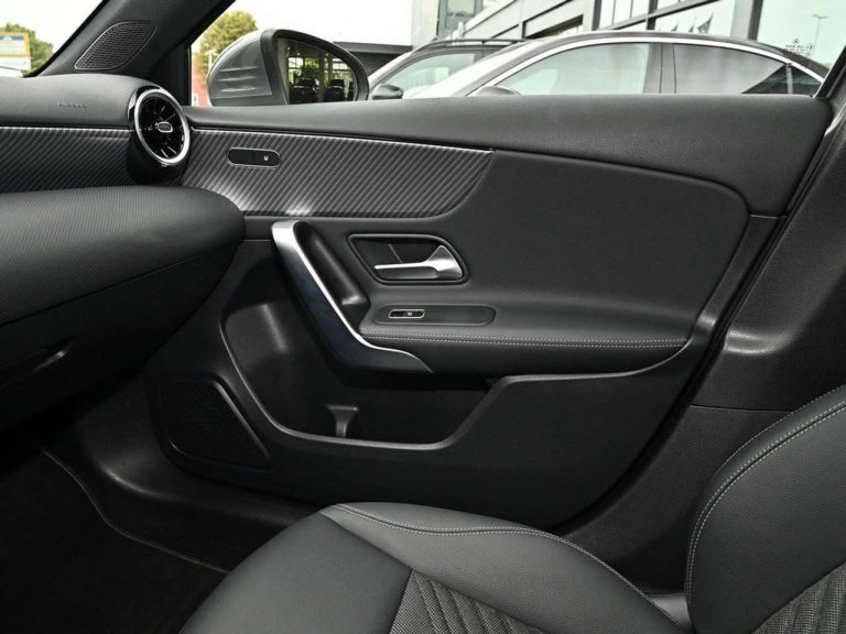 Mercedes-Benz Classe A 200 Progressive - photo 12