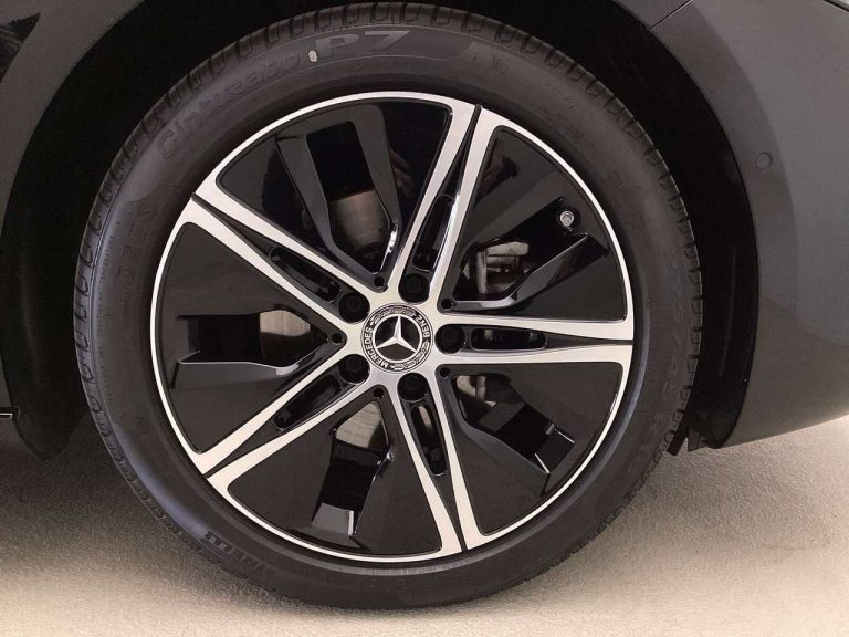 Mercedes-Benz Classe A 180 Progressive - photo 12