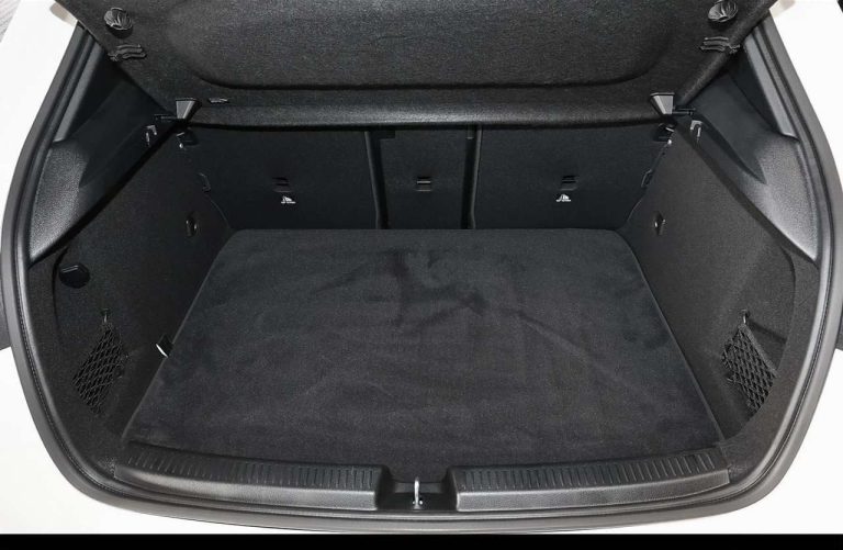 Mercedes-Benz Classe A 200 AMG Line - photo 13