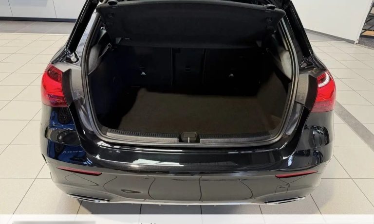 Mercedes-Benz Classe A 180 AMG Line - photo 13