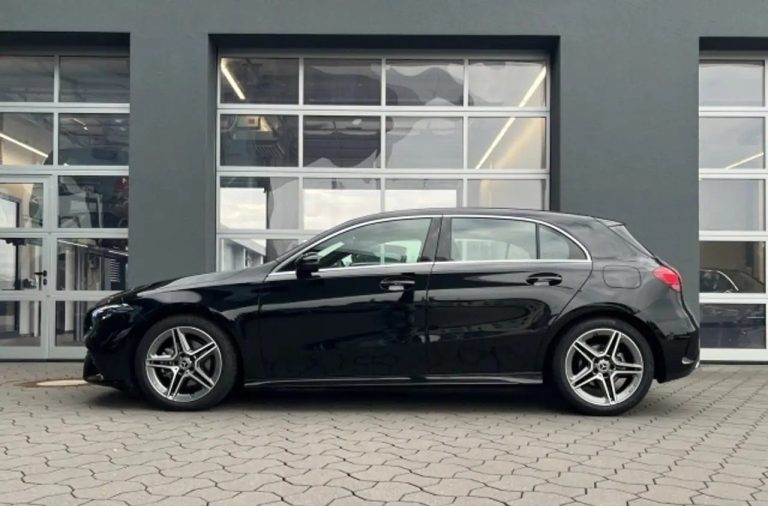 Mercedes-Benz Classe A 180 AMG Line - photo 3