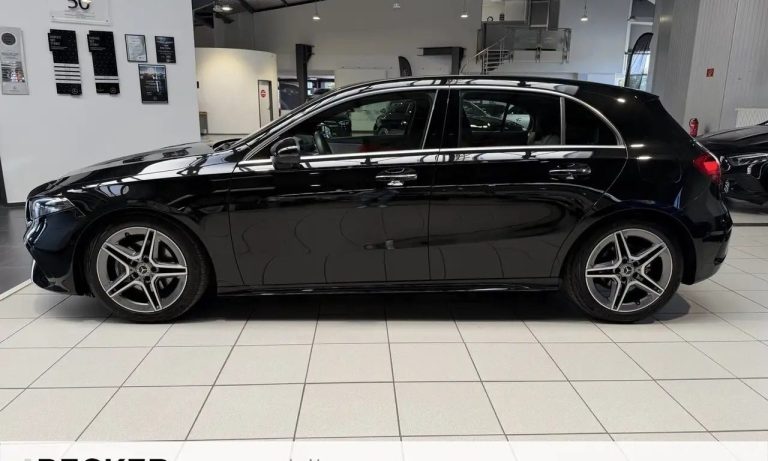 Mercedes-Benz Classe A 180 AMG Line - photo 8