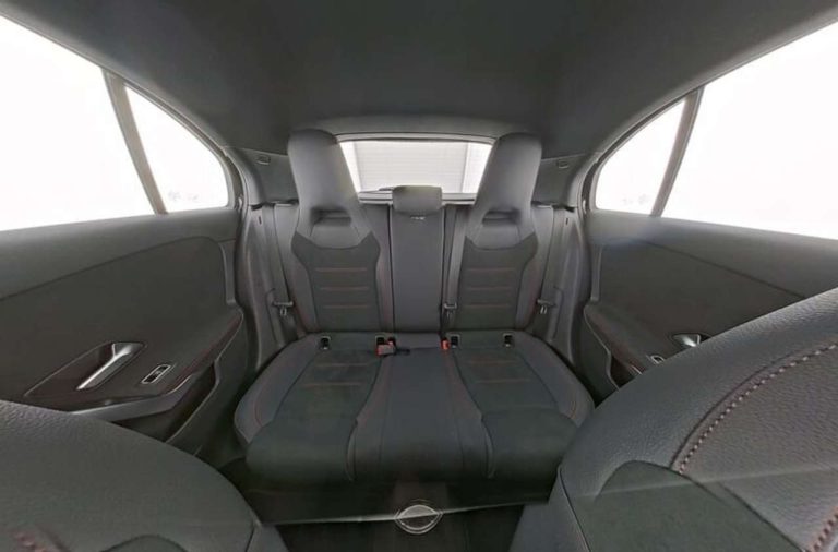 Mercedes-Benz Classe A 180 AMG Line - photo 8