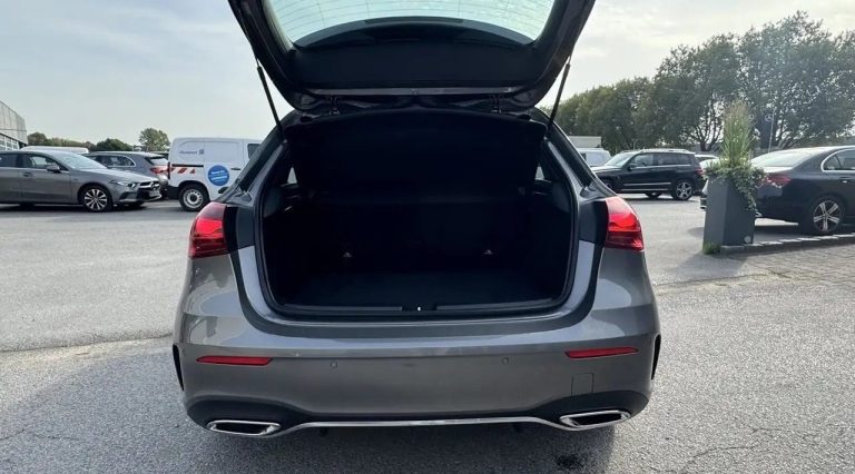 Mercedes-Benz Classe A 200 AMG Line - photo 8