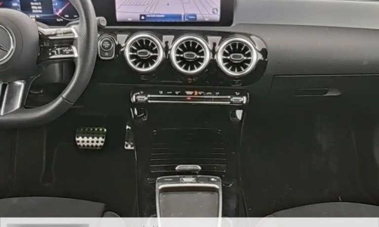 Mercedes-Benz Classe A 200 Edition AMG Line - photo 4