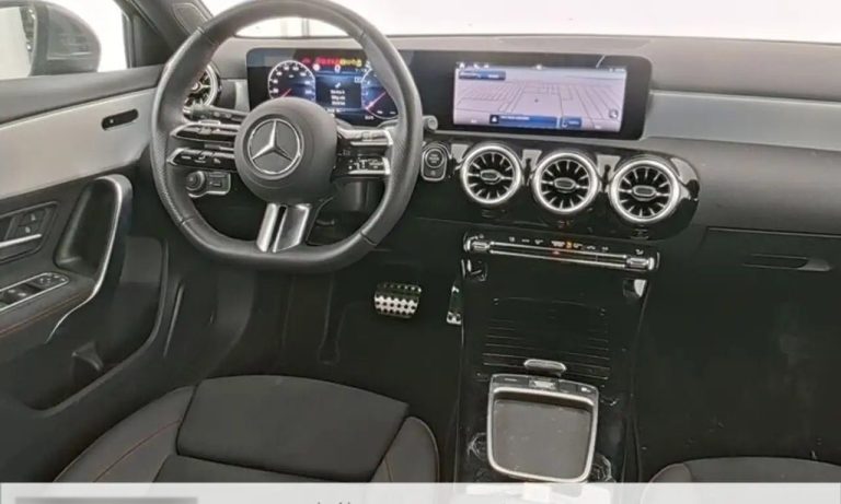 Mercedes-Benz Classe A 200 Edition AMG Line - photo 5
