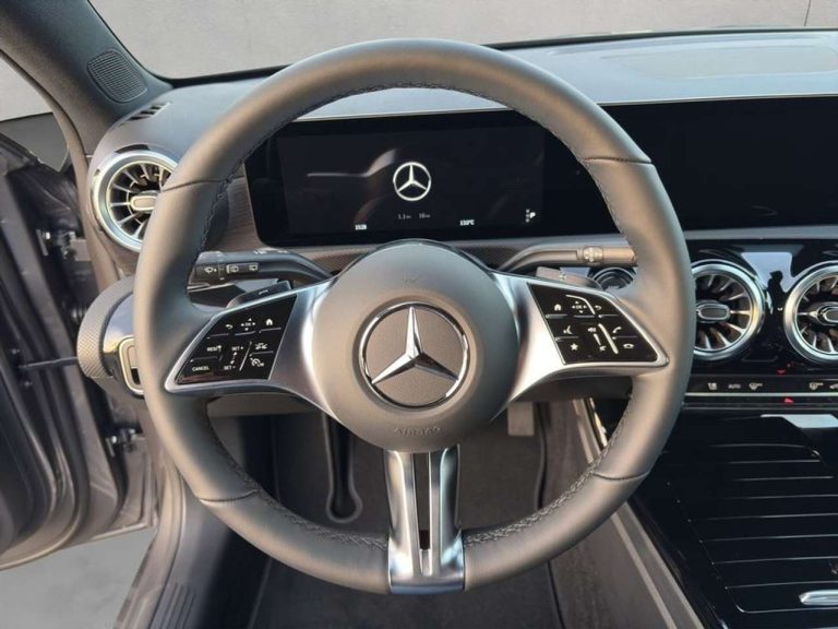 Mercedes-Benz Classe A 180 Progressive Line Advanced Plus - photo 7
