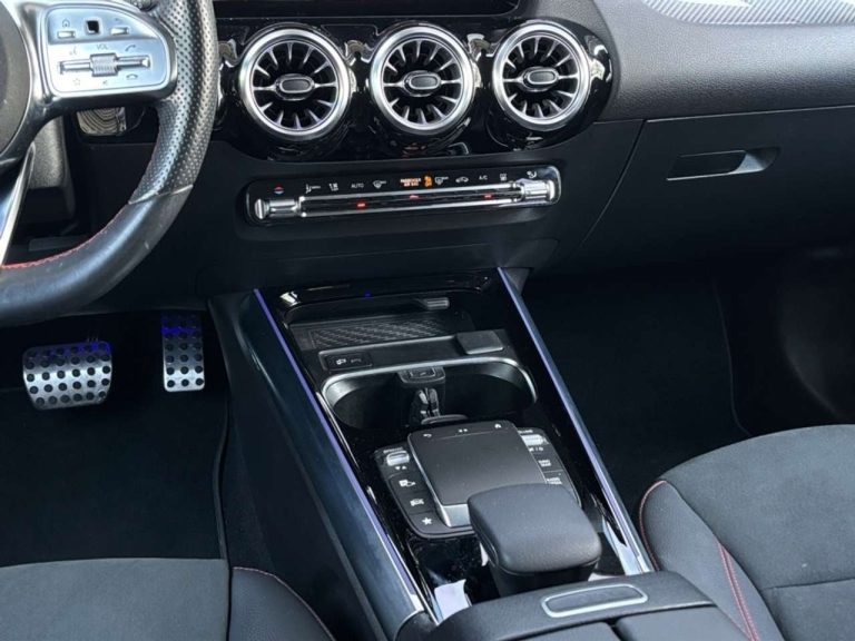 Mercedes-Benz Classe B 250 e AMG Line - photo 7