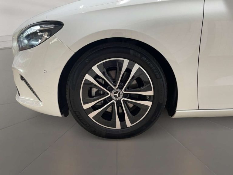 Mercedes-Benz Classe B 180 d Progressive - photo 6