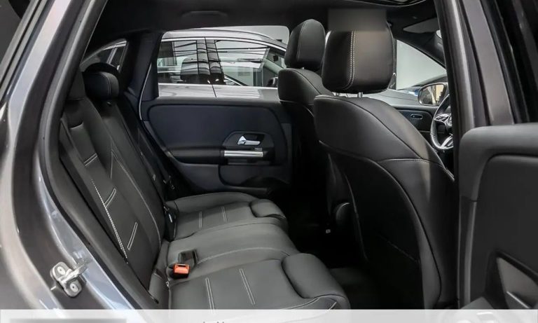 Mercedes-Benz Classe B 220 d Progressive - photo 6