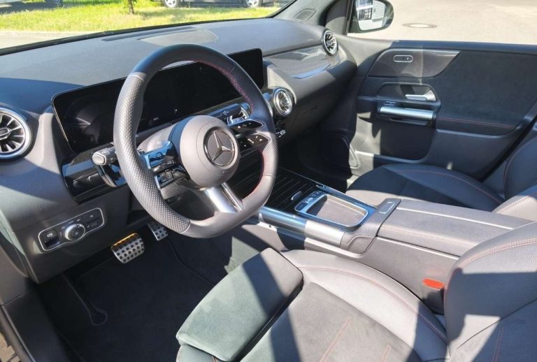 Mercedes-Benz Classe B 200 AMG Line - photo 6