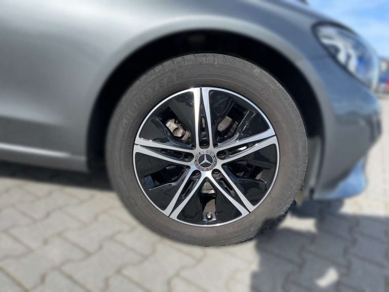 Mercedes-Benz Classe C 200 4MATIC Break Avantgarde - photo 12