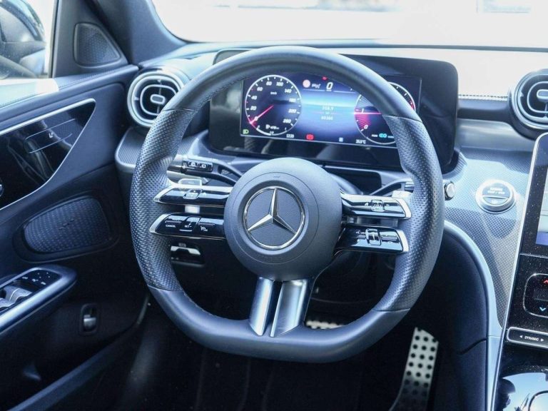 Mercedes-Benz Classe C 200 d Break AMG Line Night - photo 5