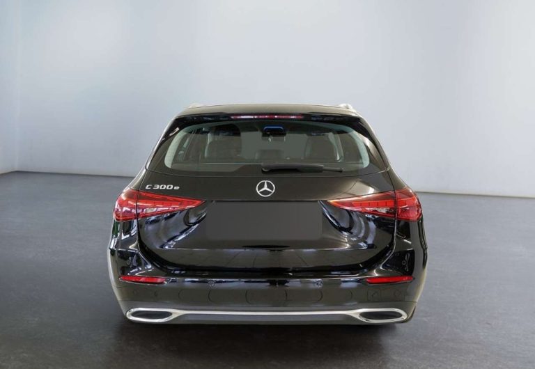 Mercedes-Benz Classe C 300 e Break Avantgarde - photo 4